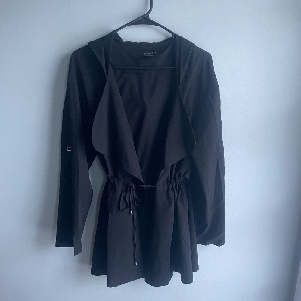 Swoon – Black Lightweight Hooded Draped Jacket with Waist Tie – Size S​